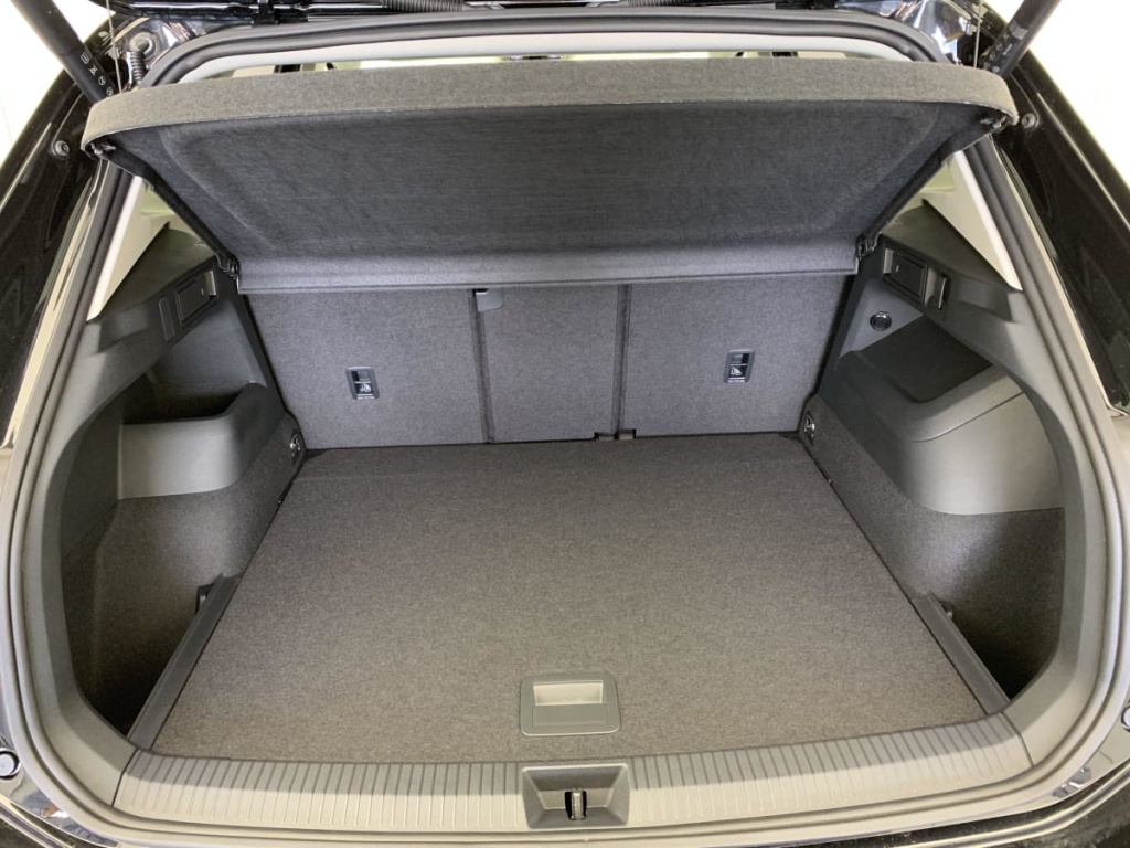 VOLKSWAGEN TIGUAN NOUVEAU 1.5 eTSI 150CV DSG7 LIFE PLUS - ref: 1-342298 - Photo 11