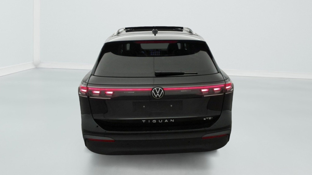 VOLKSWAGEN Tiguan 1.5 eTSI 150CV DSG7 LIFE PLUS - ref: 1-342308 - Photo 6