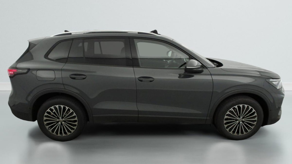 VOLKSWAGEN TIGUAN NOUVEAU 1.5 eTSI 150CV DSG7 LIFE PLUS - ref: 1-342321 - Photo 8