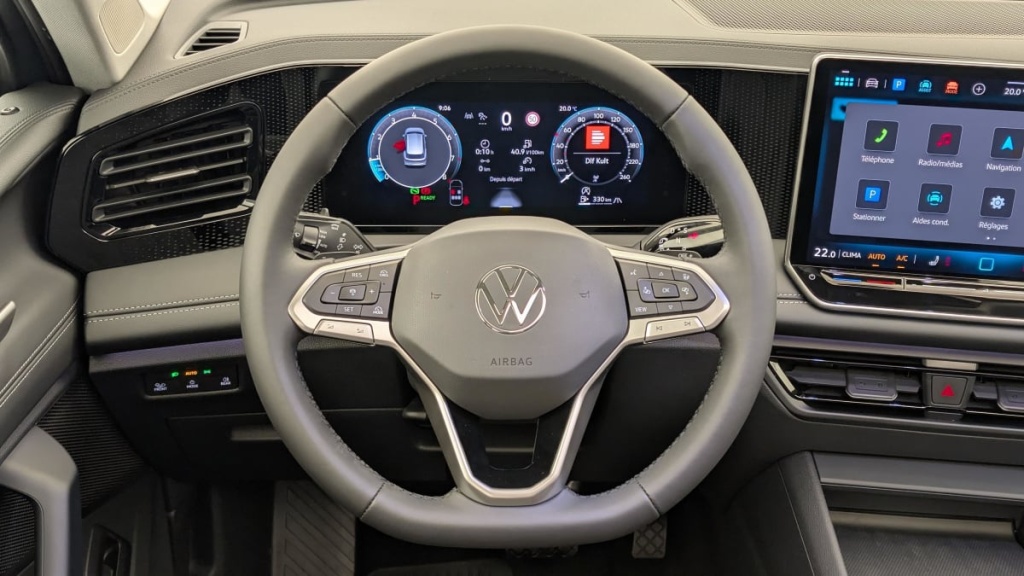 VOLKSWAGEN Tiguan 1.5 eTSI 150CV DSG7 LIFE PLUS - ref: 1-342326 - Photo 14