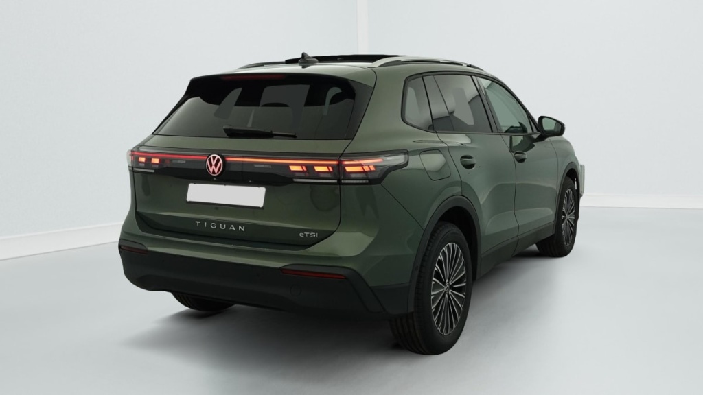 VOLKSWAGEN Tiguan 1.5 eTSI 150CV DSG7 LIFE PLUS - ref: 1-342326 - Photo 7