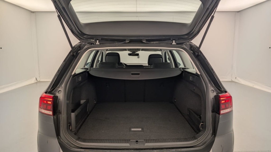 VOLKSWAGEN PASSAT SW 1.4 TSI Hybride Rechargeable DSG6 GTE - ref: 1-342356 - Photo 11