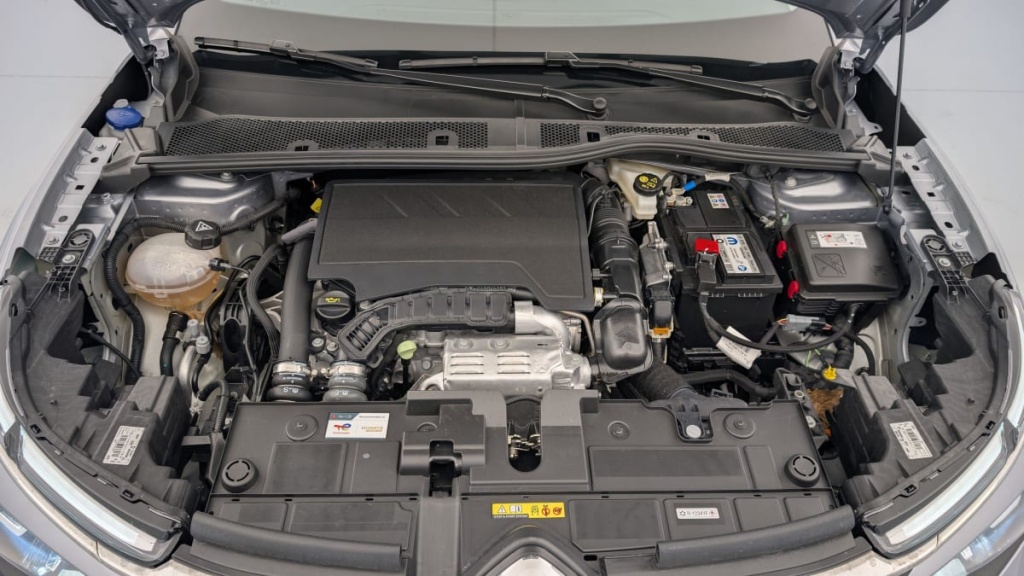 CITROEN C4 PureTech 130 EAT8 Max - ref: 1-342564 - Photo 20