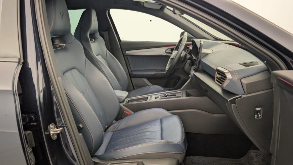 CUPRA FORMENTOR 1.4 E-HYBRID 245 CH DSG6 VZ - ref: 1-342575 - Photo 9