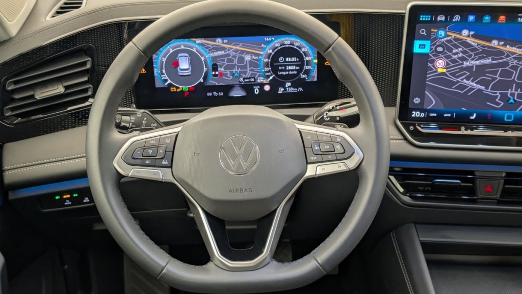 VOLKSWAGEN TIGUAN 1.5 eTSI 131ch DSG7 Life Plus - ref: 1-342718 - Photo 14