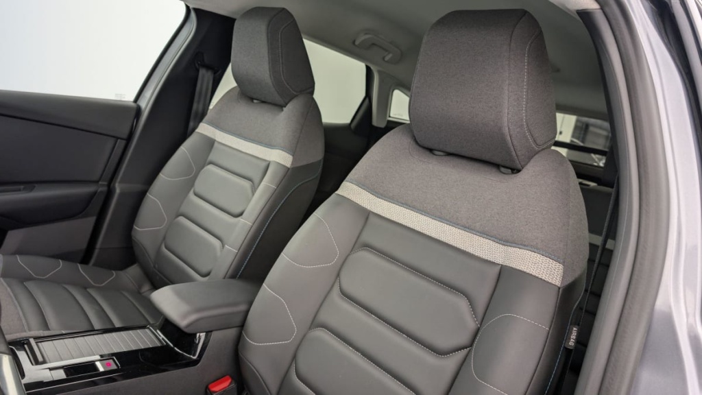 CITROEN C4 PureTech 130 BVM6 Max - ref: 1-342724 - Photo 16
