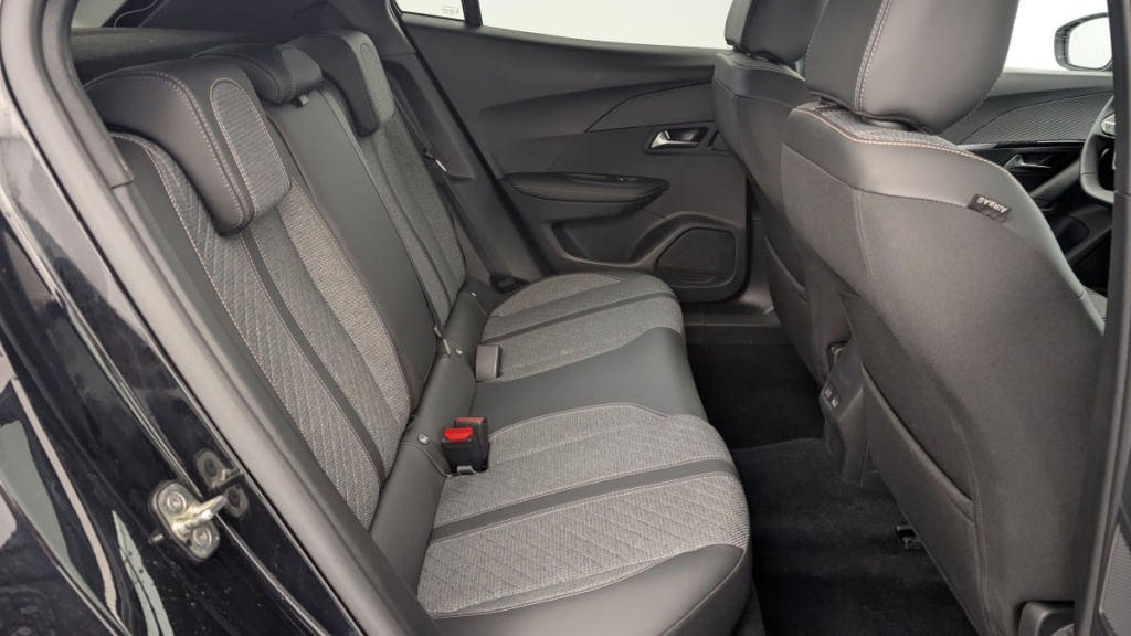 PEUGEOT 2008 PureTech 100 S S BVM6 Allure - ref: 1-342841 - Photo 10