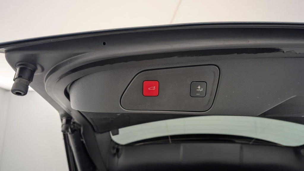 PEUGEOT 3008 Hybrid 136 e-DCS6 Allure Pack - ref: 1-342969 - Photo 20