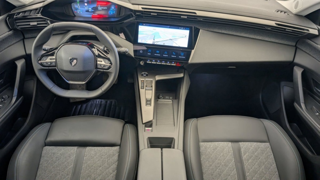 PEUGEOT 408 Hybrid 136 e-DCS6 Allure - ref: 1-343024 - Photo 13
