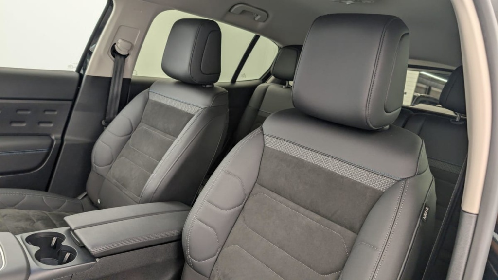 CITROEN C5 Aircross BlueHDi 130 EAT8 Plus - ref: 1-343033 - Photo 16