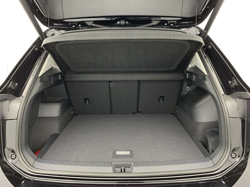 VOLKSWAGEN TIGUAN NOUVEAU 1.5 eTSI 150CV DSG7 LIFE PLUS - ref: 1-343086 - Photo 9