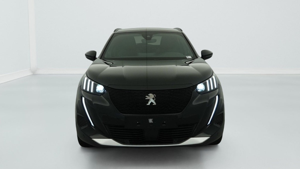 PEUGEOT 2008 136 ch GT - ref: 1-343108 - Photo 2
