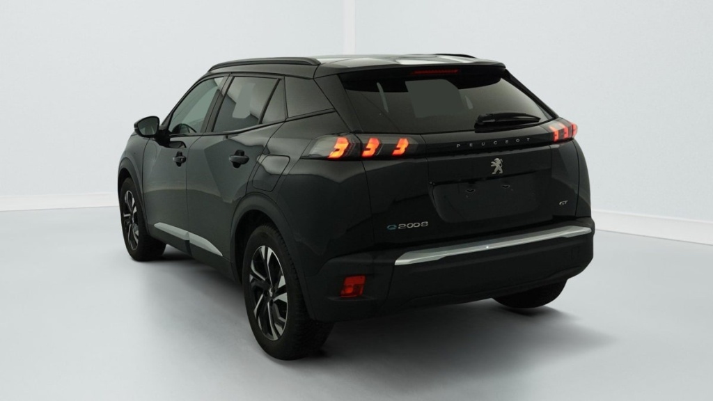 PEUGEOT 2008 136 ch GT - ref: 1-343108 - Photo 5