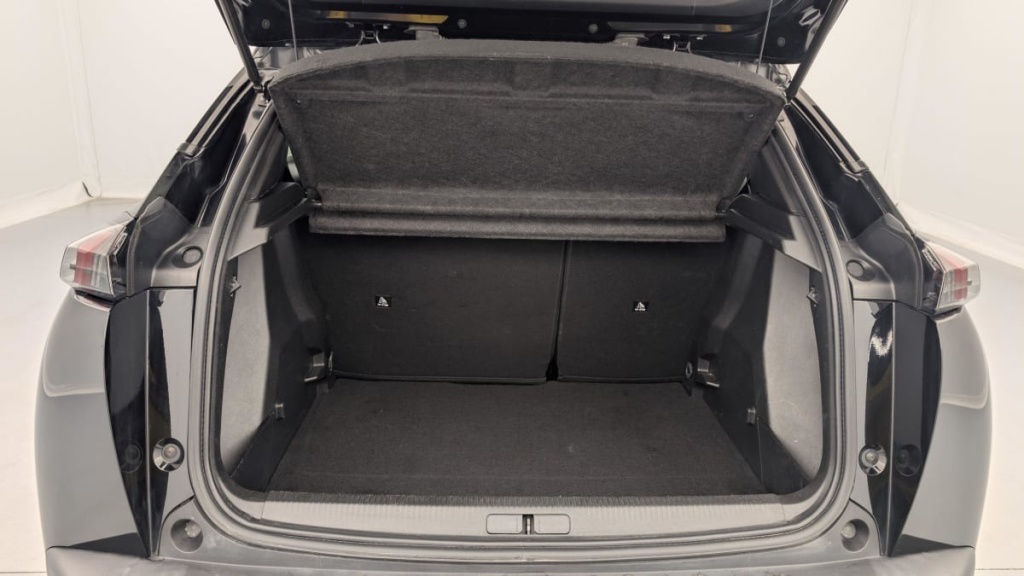 PEUGEOT 2008 136 ch GT - ref: 1-343111 - Photo 11