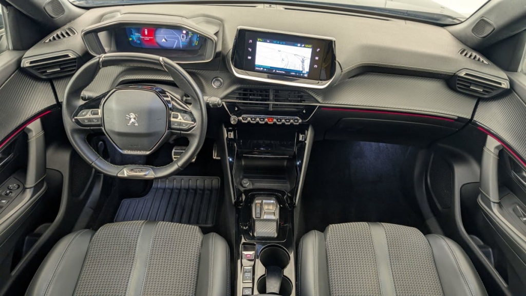 PEUGEOT 2008 136 ch GT - ref: 1-343111 - Photo 12