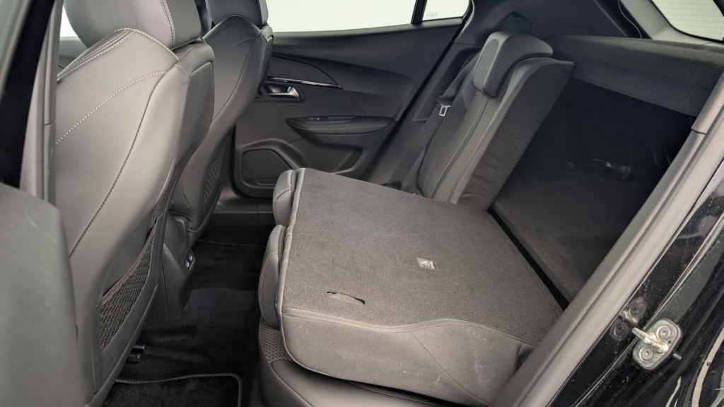 PEUGEOT 2008 ELECTRIQUE 136 ch GT - ref: 1-343114 - Photo 12