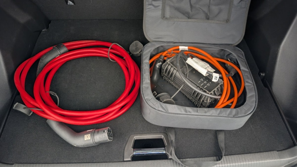 PEUGEOT 2008 ELECTRIQUE 136 ch GT - ref: 1-343120 - Photo 20