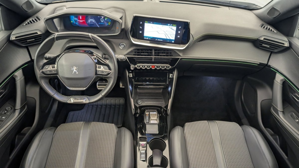 PEUGEOT 2008 ELECTRIQUE 136 ch GT - ref: 1-343121 - Photo 13