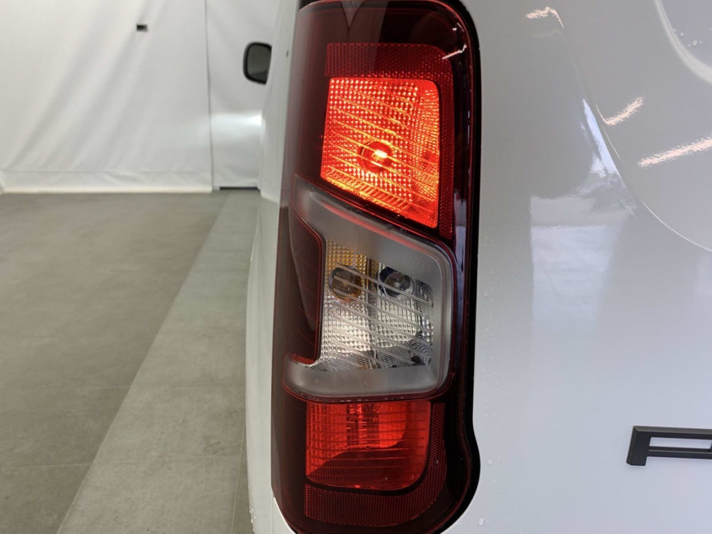 PEUGEOT Partner M 650 KG BLUEHDI 100 S S BVM6 - ref: 1-343286 - Photo 12