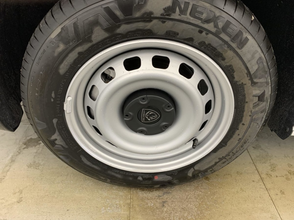 PEUGEOT Partner M 650 KG BLUEHDI 100 S S BVM6 - ref: 1-343286 - Photo 19