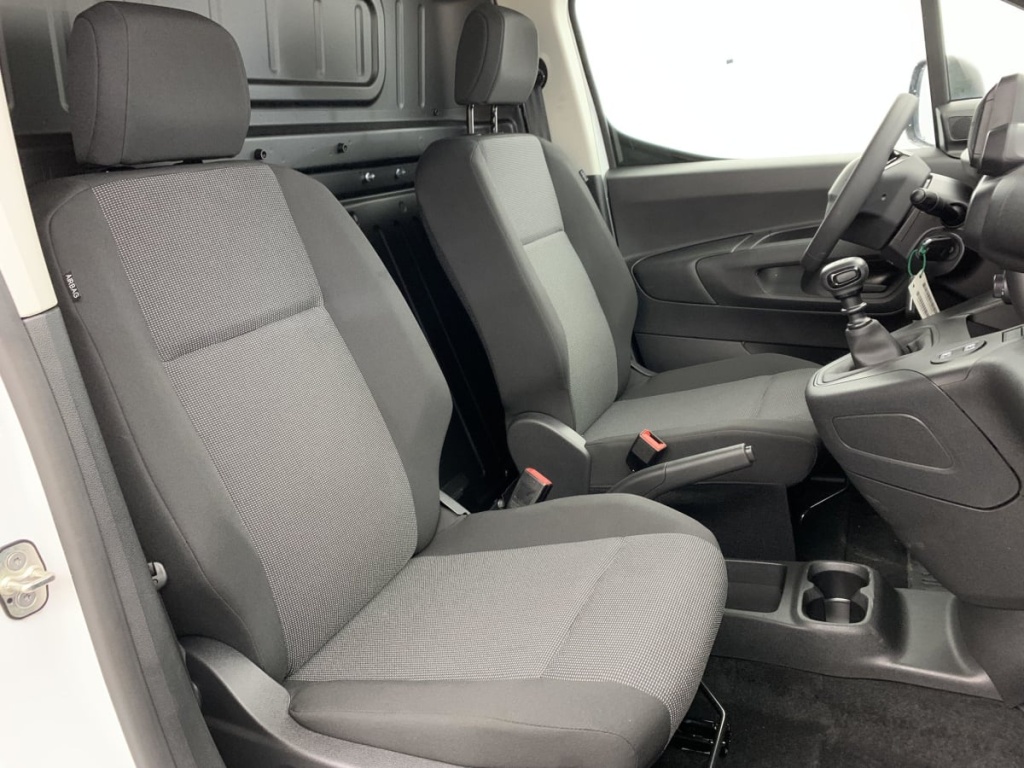 PEUGEOT Partner XL 950 KG BLUEHDI 100 S S BVM6 - ref: 1-343294 - Photo 9