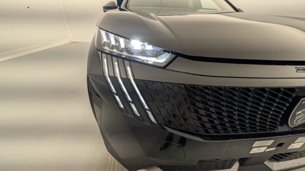 PEUGEOT 3008 Hybrid 145 e-DCS6 GT - ref: 1-343350 - Photo 15