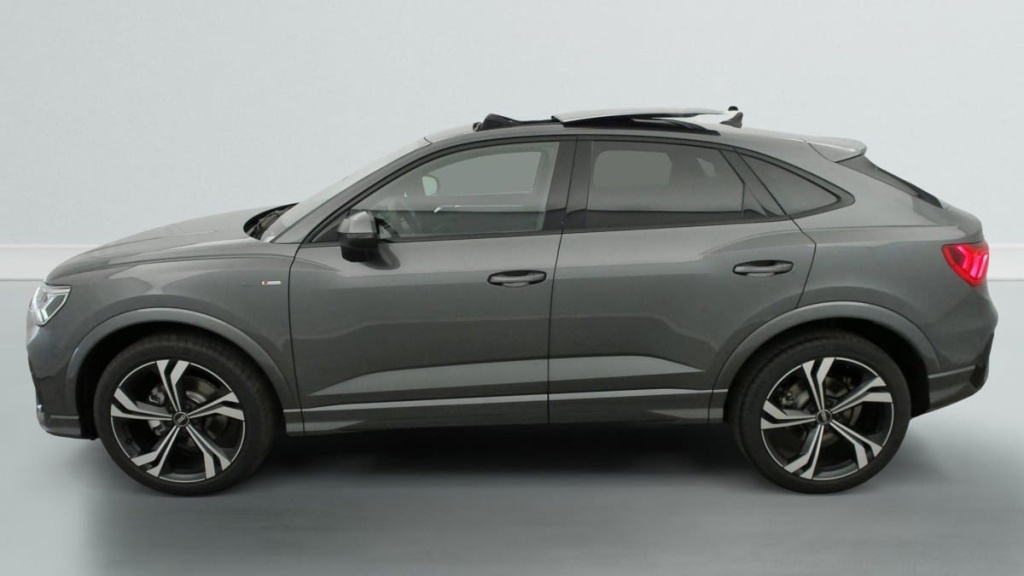 AUDI Q3 Sportback 35 TDI 150 ch S tronic 7 S line - ref: 1-343441 - Photo 4