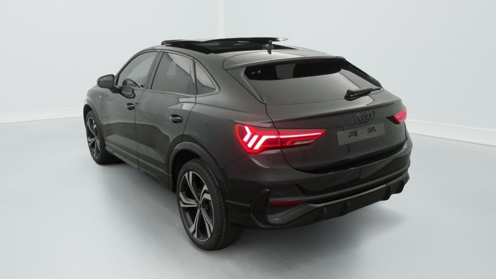 AUDI Q3 Sportback 35 TDI 150 ch S tronic 7 S line - ref: 1-343446 - Photo 5