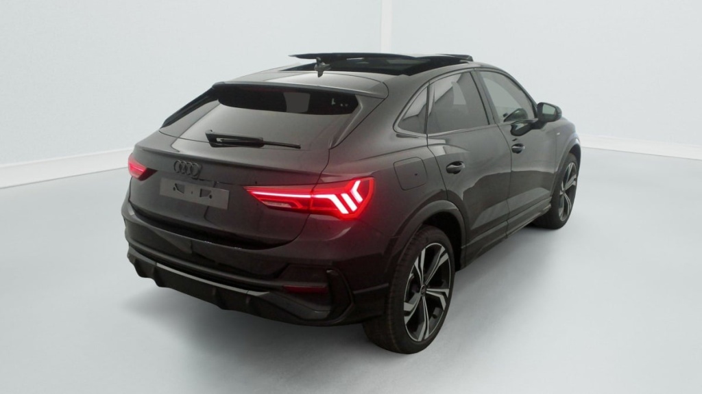 AUDI Q3 Sportback 35 TDI 150 ch S tronic 7 S line - ref: 1-343446 - Photo 7