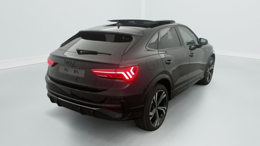 AUDI Q3 Sportback 35 TDI 150 ch S tronic 7 S line - ref: 1-343448 - Photo 7