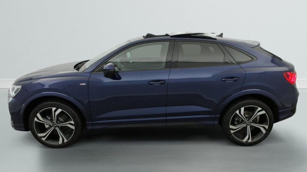 AUDI Q3 Sportback 35 TDI 150 ch S tronic 7 S line - ref: 1-343459 - Photo 4