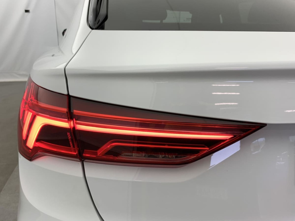 AUDI Q3 Sportback 35 TDI 150 ch S tronic 7 S line - ref: 1-343461 - Photo 12