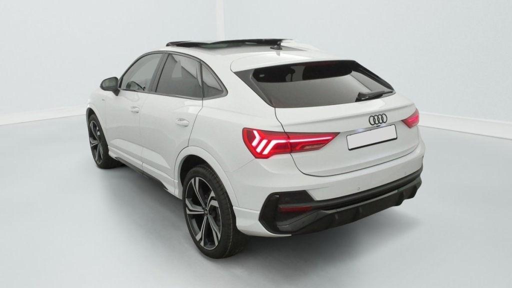 AUDI Q3 Sportback 35 TDI 150 ch S tronic 7 S line - ref: 1-343461 - Photo 5