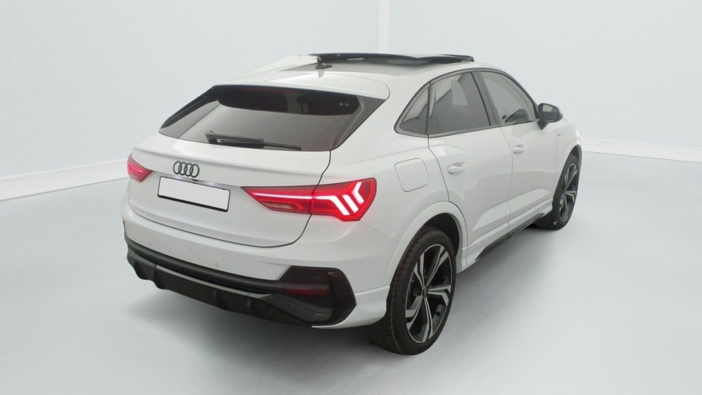 AUDI Q3 Sportback 35 TDI 150 ch S tronic 7 S line - ref: 1-343461 - Photo 7