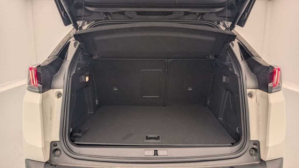 PEUGEOT 3008 Hybrid 180 e-EAT8 Allure Pack - ref: 1-343469 - Photo 11