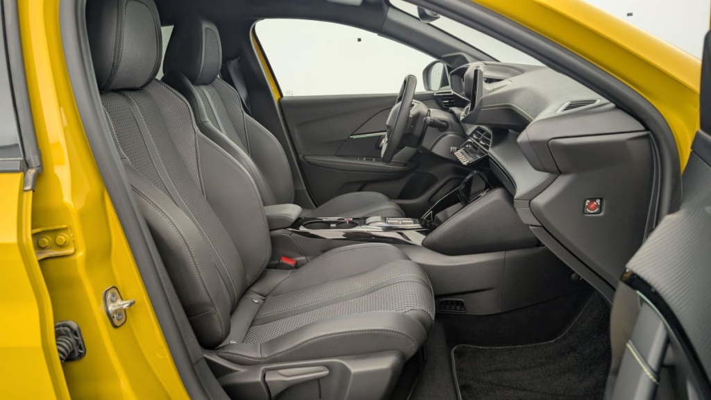 PEUGEOT 208 50 KWH 136CH GT - ref: 1-343598 - Photo 9