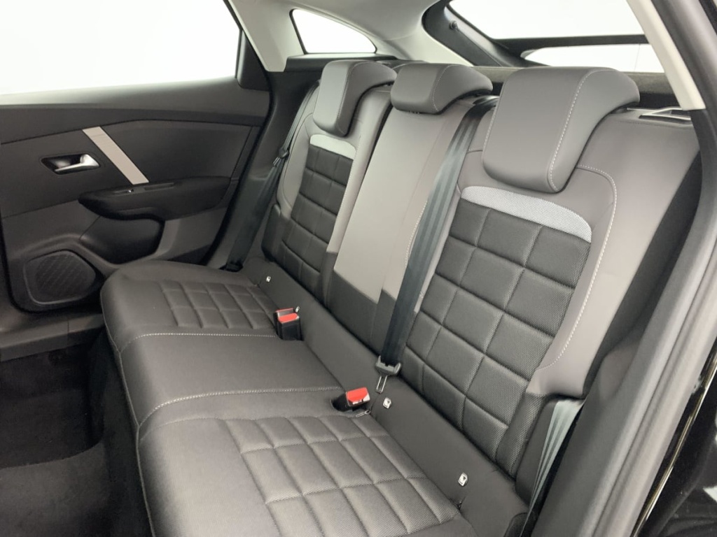 CITROEN C4 Hybride 145 e-DCS6 Business - ref: 1-343720 - Photo 19