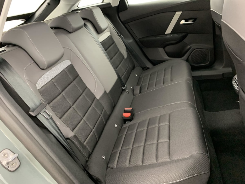 CITROEN C4 Hybride 145 e-DCS6 Business - ref: 1-343726 - Photo 10