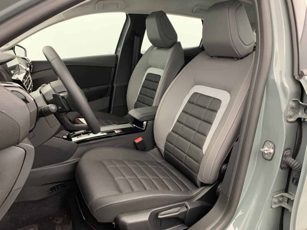 CITROEN C4 Hybride 145 e-DCS6 Business - ref: 1-343726 - Photo 19