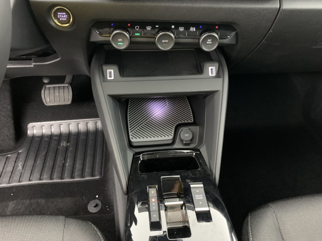 CITROEN C4 Hybride 145 e-DCS6 Business - ref: 1-343729 - Photo 18