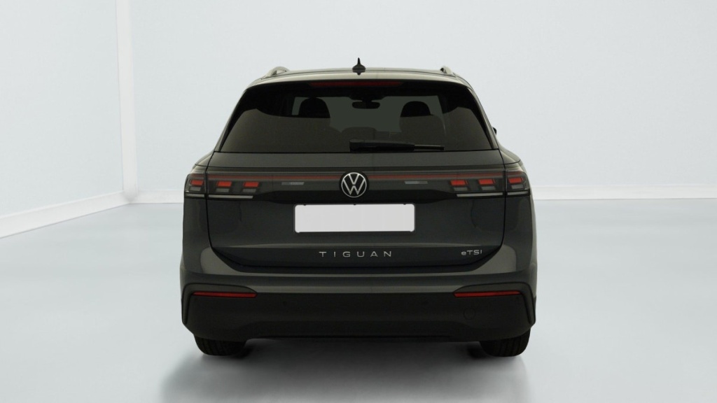 VOLKSWAGEN TIGUAN NOUVEAU 1.5 eTSI 150CV DSG7 LIFE PLUS - ref: 1-343879 - Photo 5