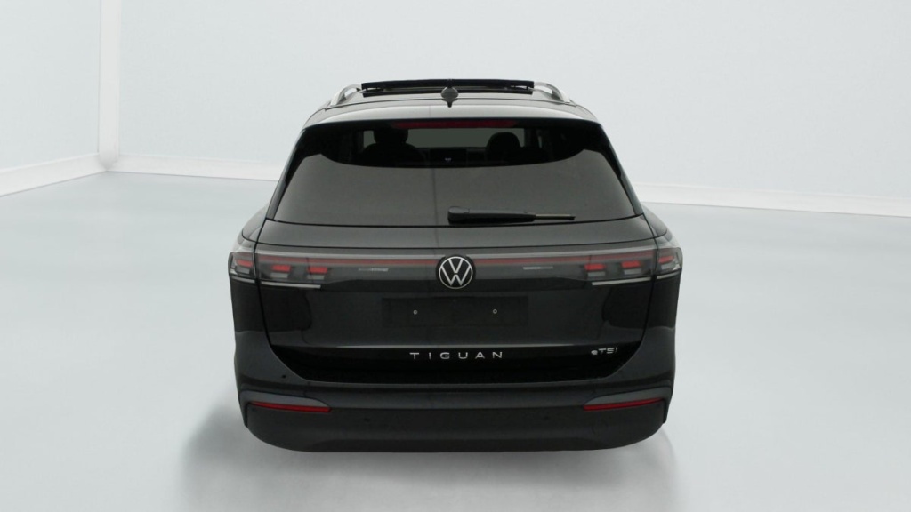 VOLKSWAGEN TIGUAN NOUVEAU 1.5 eTSI 150CV DSG7 LIFE PLUS - ref: 1-343889 - Photo 5