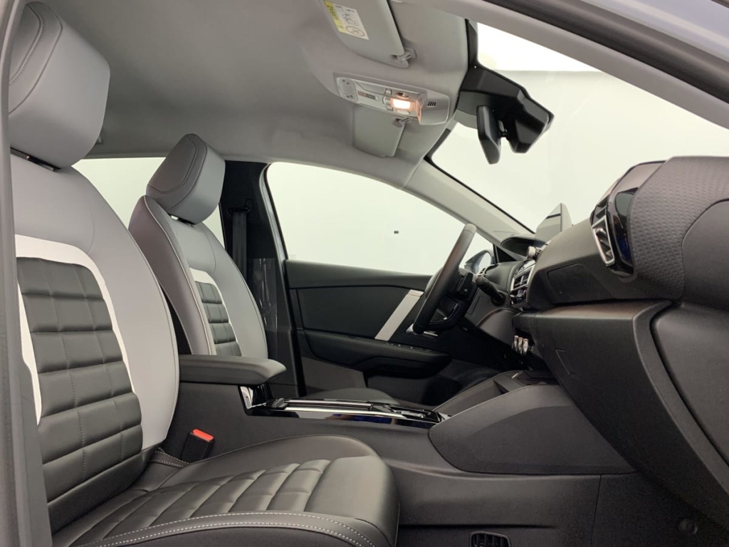 CITROEN C4 Hybride 145 e-DCS6 Max - ref: 1-344453 - Photo 9