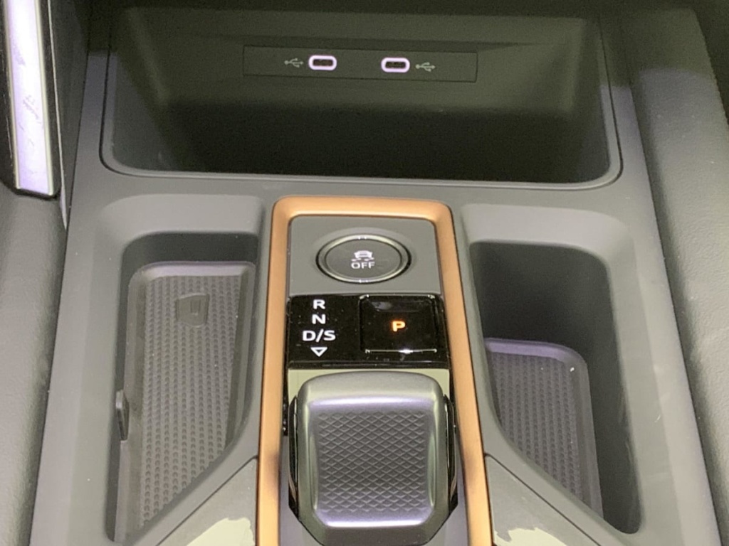 CUPRA Formentor 1.5 ETSI HYBRID 150 CH DSG7 V - ref: 1-344750 - Photo 17