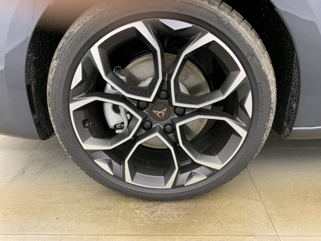 CUPRA LEON Sportstourer 2.0 TDI 150 ch DSG7 V - ref: 1-344996 - Photo 17