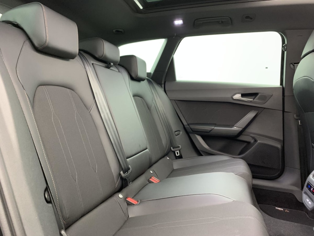 CUPRA LEON Sportstourer 2.0 TDI 150 ch DSG7 V - ref: 1-345001 - Photo 8