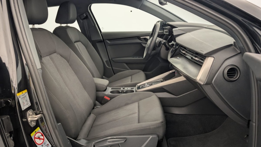 AUDI A3 SPORTBACK 30 TFSI MILD HYBRID 110 S TRONIC 7 - ref: 1-345041 - Photo 9