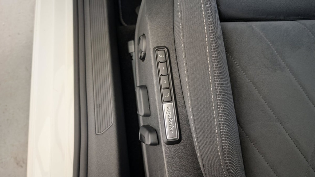 VOLKSWAGEN GOLF 8 1.5 TSI ACT OPF 130 BVM6 STYLE - ref: 1-345222 - Photo 20