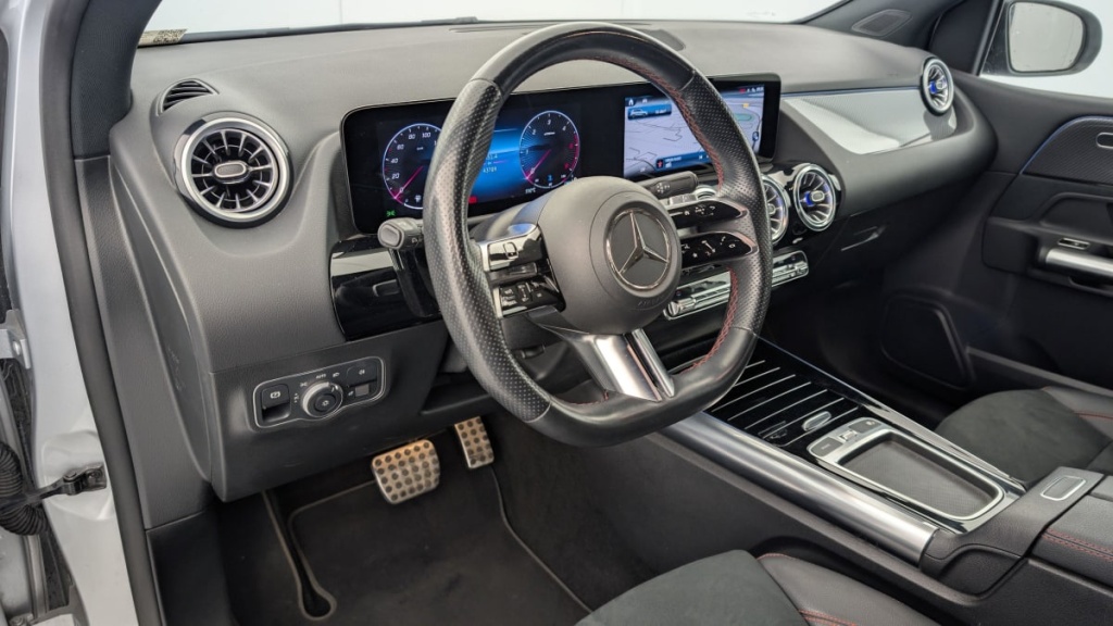MERCEDES Classe B 200 d 8G-DCT AMG Line - ref: 1-345251 - Photo 15