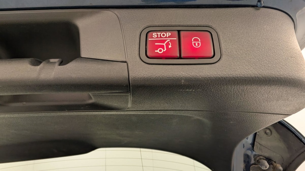 MERCEDES Classe B 200 d 8G-DCT AMG Line - ref: 1-345255 - Photo 18